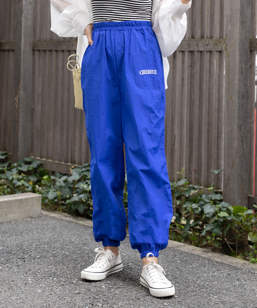 セール】アドティエ ad thie ナイロンパンツ シャカパン 刺繍 セール】アドティエ ad thie ナイロンパンツ シャカパン 刺繍