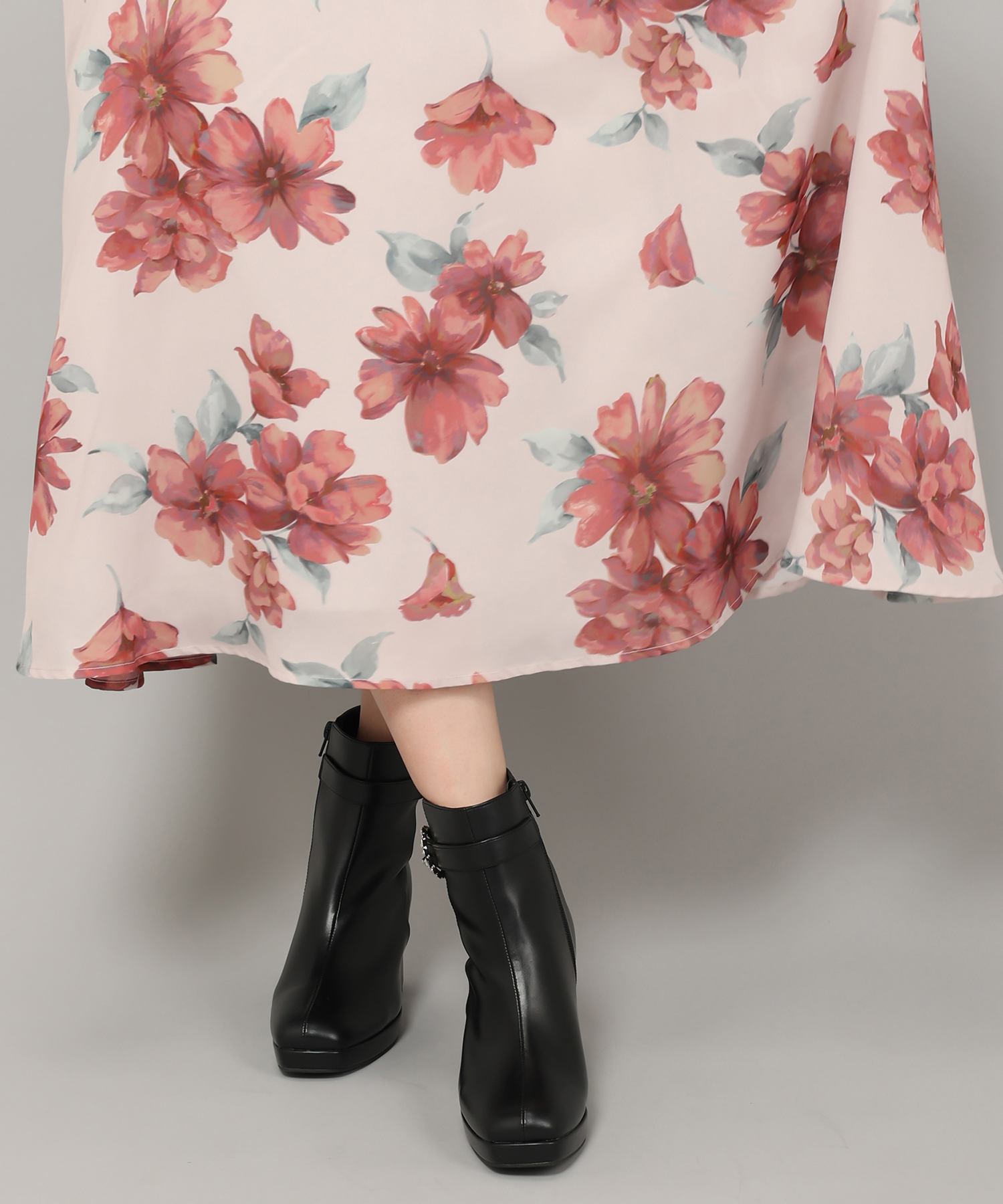 セール 29%OFF】ミッシュマッシュ MISCH MASCH ホリデーフラワー セール 29%OFF】ミッシュマッシュ MISCH MASCH ホリデーフラワー