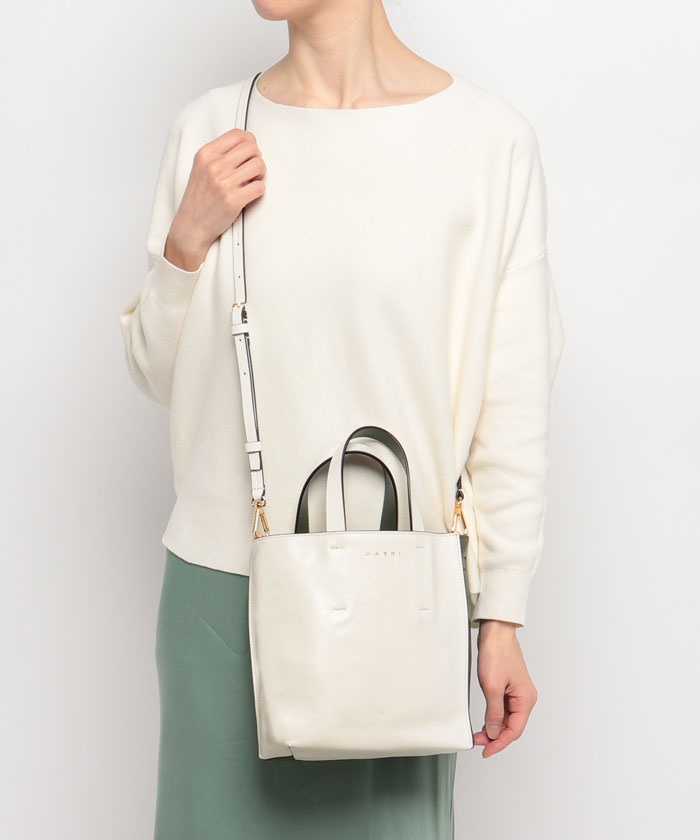 関税なし MARNI Museo ミニ トートバッグ ナチュラルホワイト MUSEO nano bag in cream leather | Marni