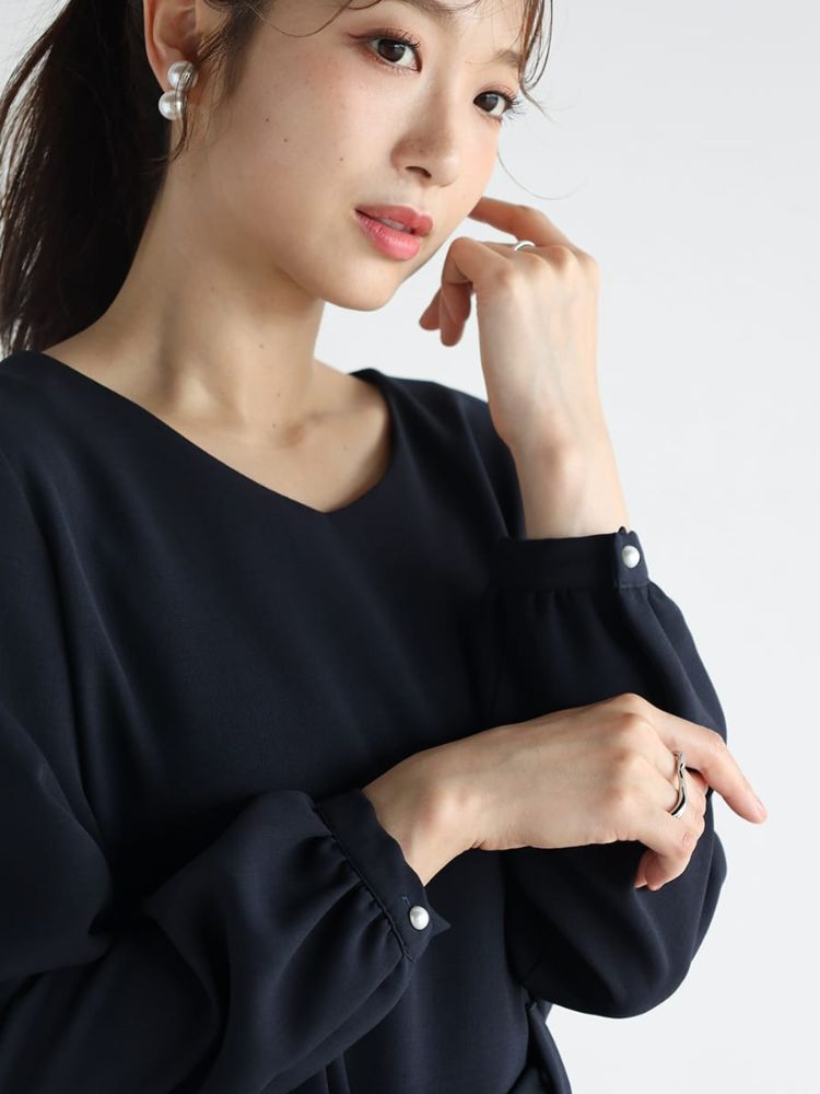 Vin NAVY リボンアクセントネイビーワンピース　新品未使用 ヴァン Vin Vin NAVY リボンアクセントネイビーワンピース