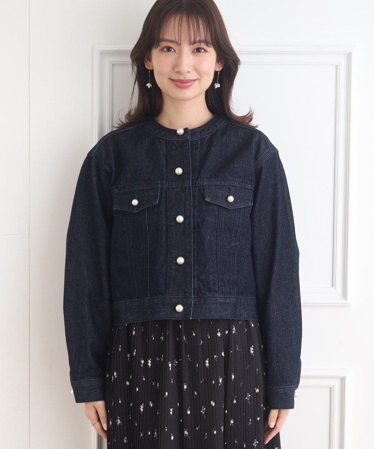 セール 30%OFF】パール調釦ノーカラーデニムジャケット