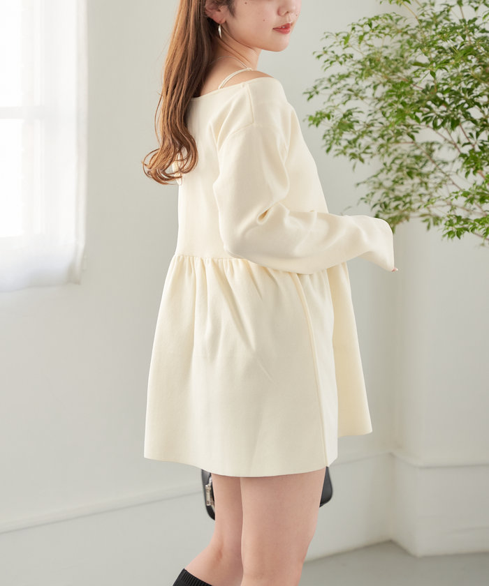 世界有名な クーポン】【セール 60%OFF】【Chico】2WAYオフショルペプラム トップス