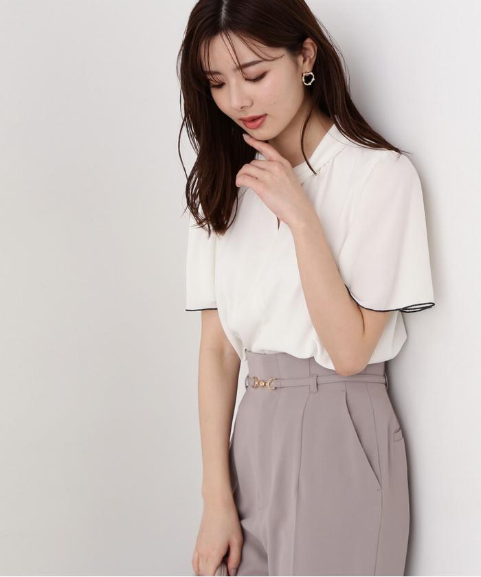 セール 10%OFF】キーネックフレアスリーブブラウス(505990876 セール 10%OFF】キーネックフレアスリーブブラウス(505990876
