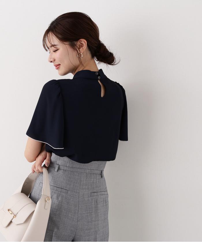 セール 10%OFF】キーネックフレアスリーブブラウス(505990876 セール 10%OFF】キーネックフレアスリーブブラウス(505990876