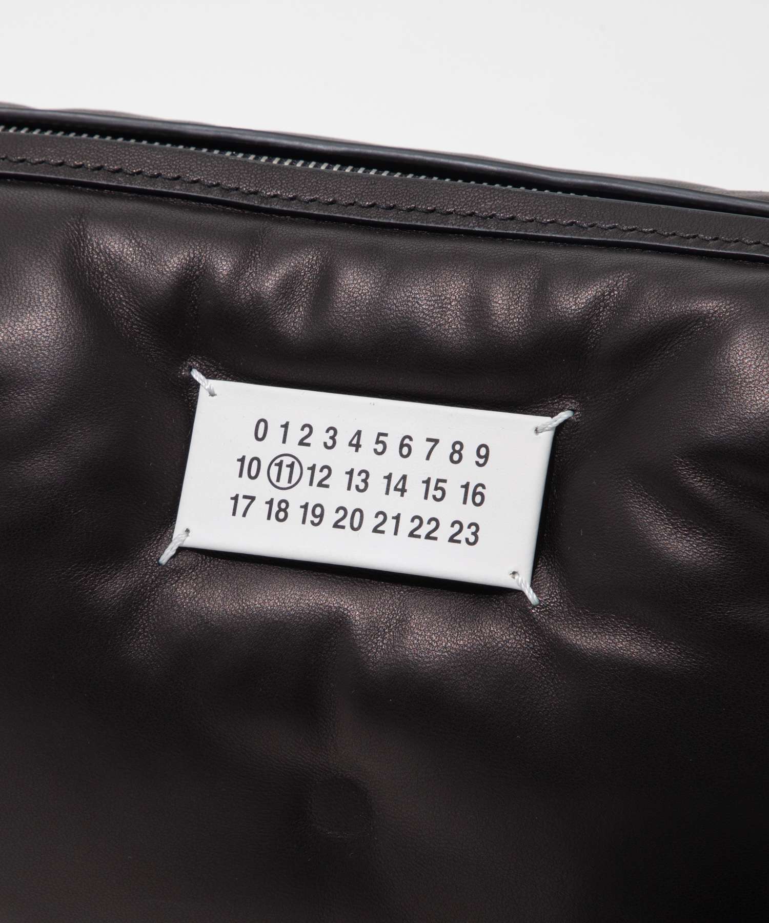 メゾン マルジェラ MAISON MARGIELA SB1WB0006 P4300 ショルダー メゾン マルジェラ MAISON MARGIELA SB1WB0006 P4300 ショルダー