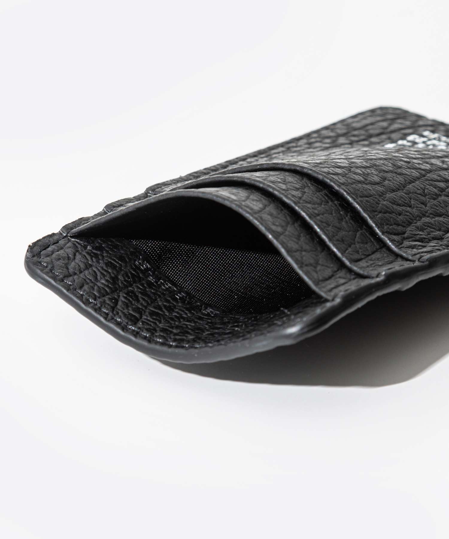 セール】メゾン マルジェラ MAISON MARGIELA SA1VX0017 P4455 セール】メゾン マルジェラ MAISON MARGIELA SA1VX0017 P4455