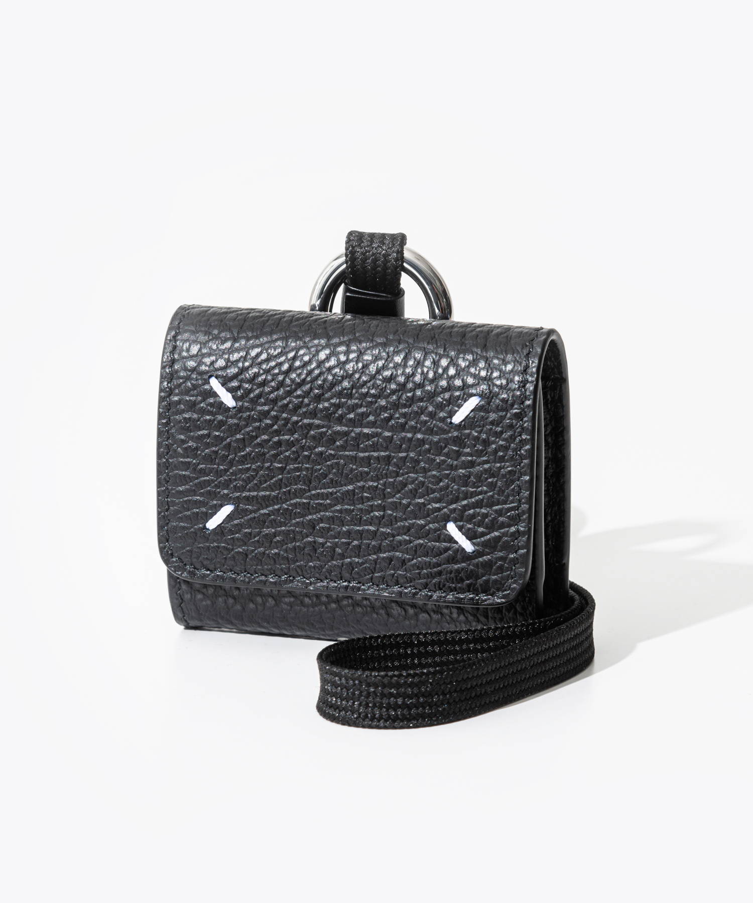 メゾン マルジェラ MAISON MARGIELA SA1VZ0022 P6421 イヤホン メゾン マルジェラ MAISON MARGIELA SA1VZ0022 P6421 イヤホン
