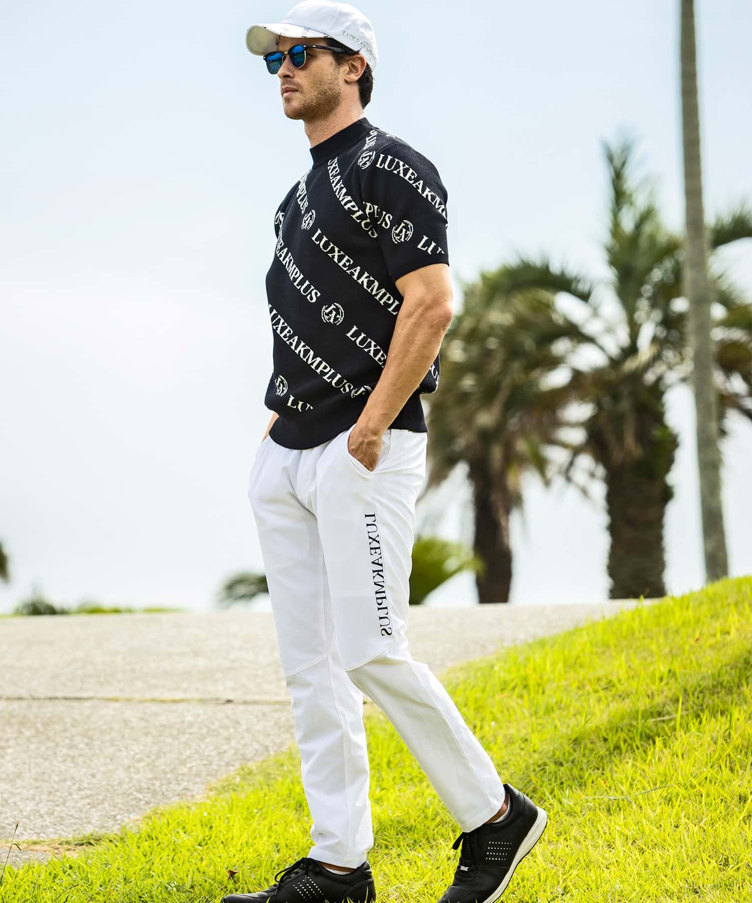 LUXEAKMPLUS 24SS 新品 GOLF 総柄 ロゴ ニット ベスト LUXEAKMPLUS 24SS 総柄 ロゴ ニット ベスト ゴルフ GOLF