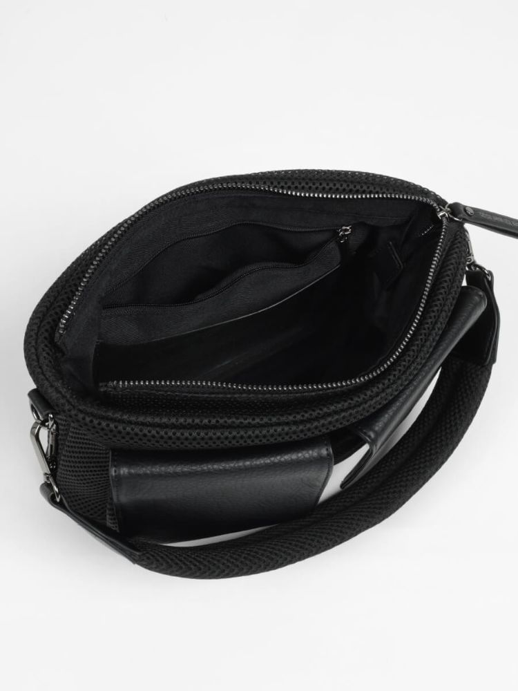 フロントZIPバックパック(black) - INDISPENSABLE×nouer - LASUD