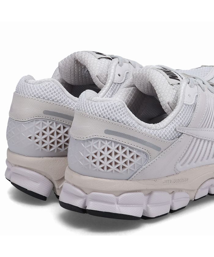 NIKE ZOOM VOMERO 5 SP 