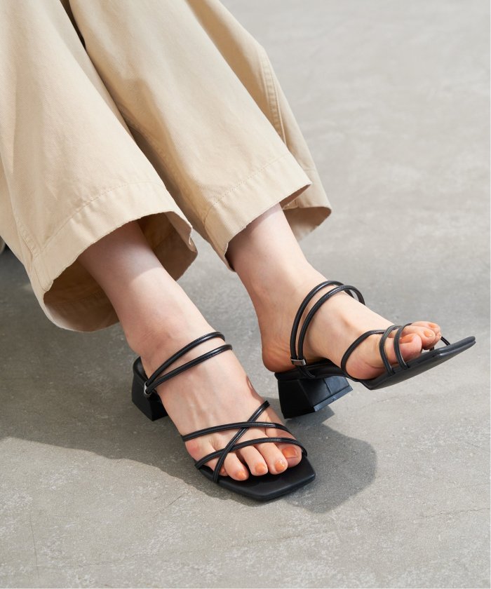新品☆LE TALON 3.5cmスクエア2WAYサンダル　S セール】3.5cmスクエア2WAYサンダル(505999200) | ル タロン(LE