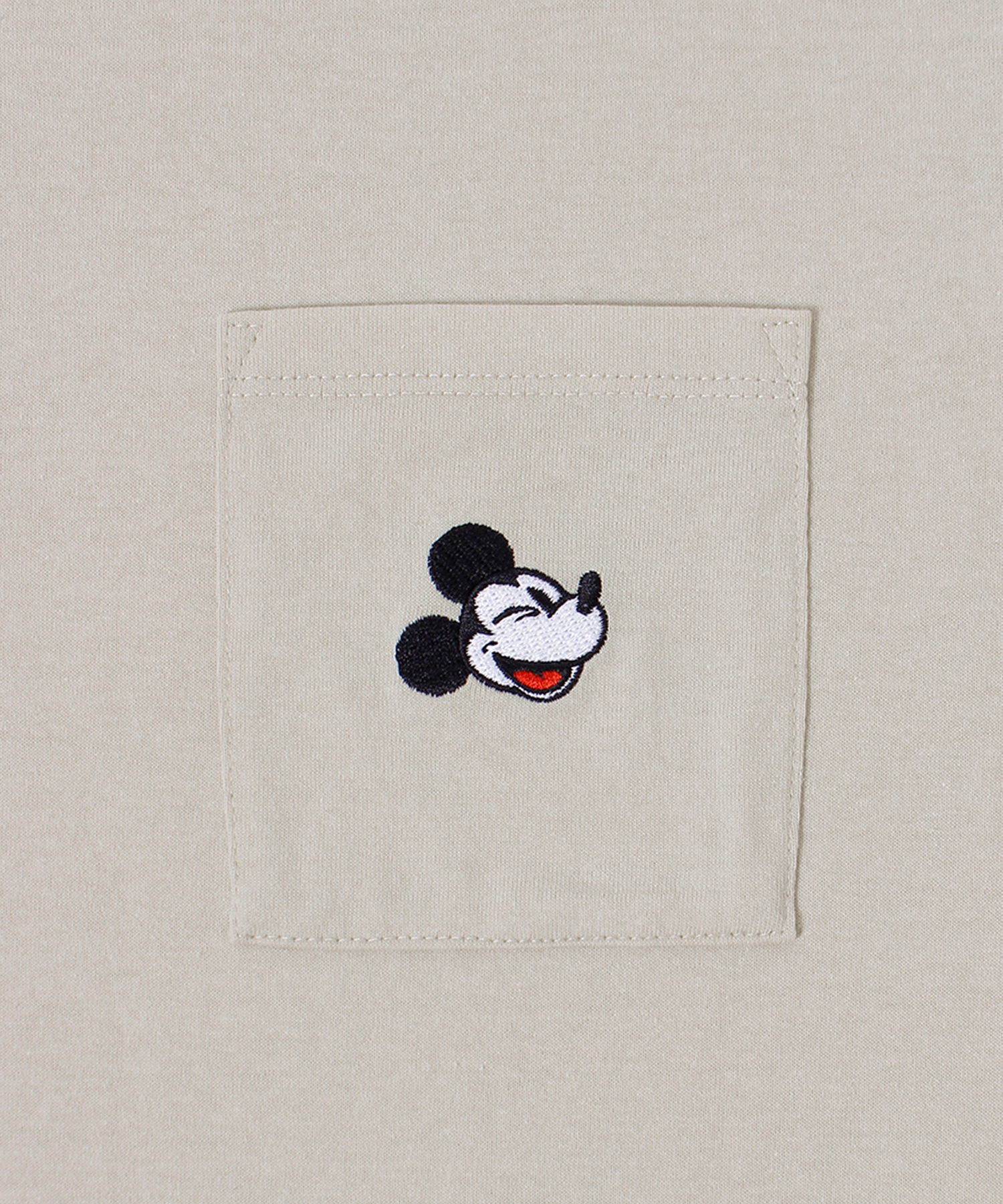 ディズニー Disney 【DISNEY/ディズニー】天竺ワンポイント刺繍
