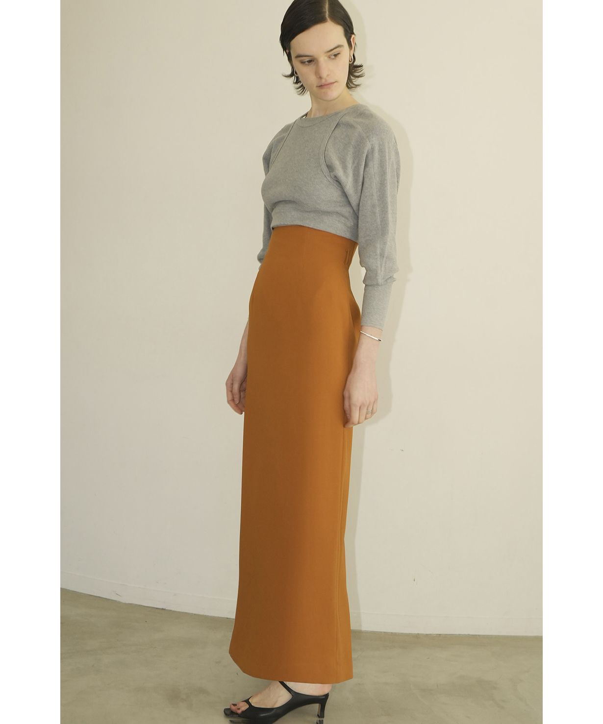 セール】HIGH WAIST STRAIGHT MAXI SKIRT(506005332) | クラネ