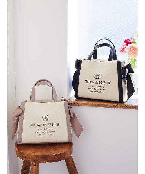 メゾン ド フルール Maison de FLEUR キャンバススクエアトート