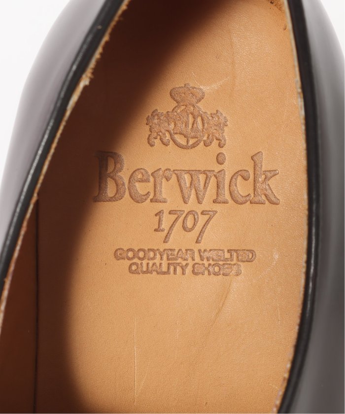 Berwick1707 (バーウィック1707) 4406 Plain Toe Derby 4406