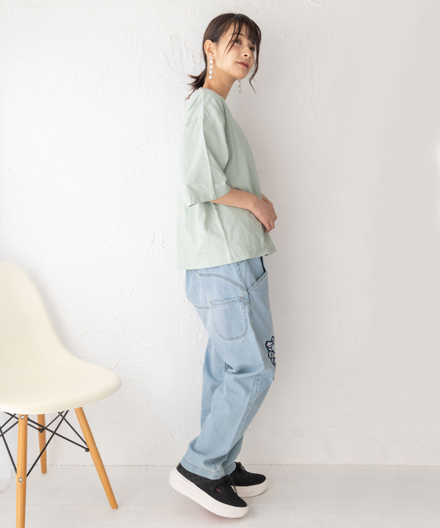 ScoLar キャンディー刺繍デニムパンツ・新品 ScoLar キャンディー刺繍デニムパンツ・新品 - メルカリ