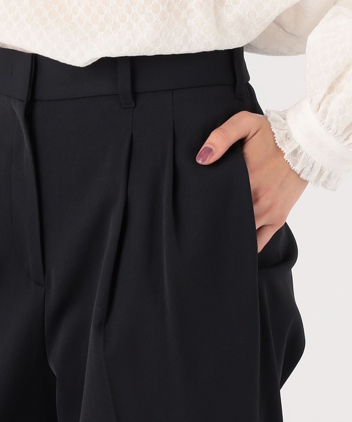 美品 Ballsey ドライピケタックテーパードパンツ 黒 32 UV加工 Ballsey - 美品 Ballsey ドライピケタックテーパードパンツ 黒