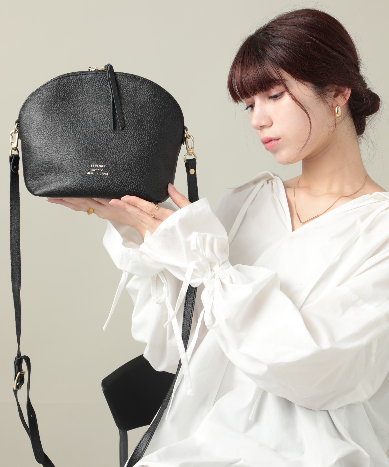 新品タグ付きTIDEWAY牛革ショルダーバッグ TIDEWAY タイドウェイ LIGHT LEATHER SHOULDER ショルダー BLACK