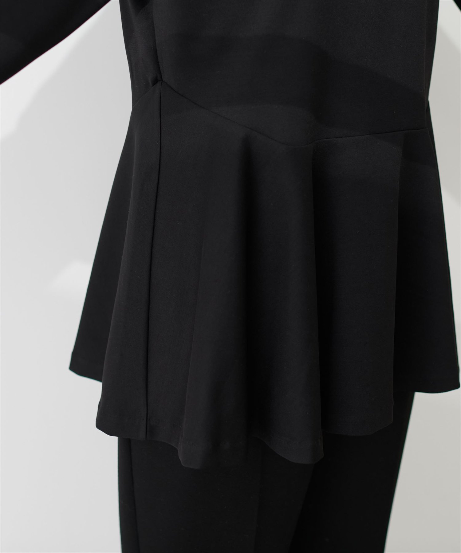 Narciso Rodriguez 黒 レザー フレアスカート