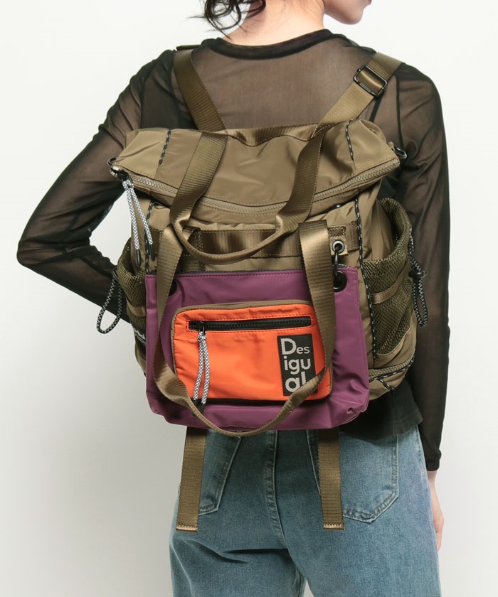 Desigual Voyager マルチポジション マキシバックパック 美品 24SAKY01-05?$VS_1500$