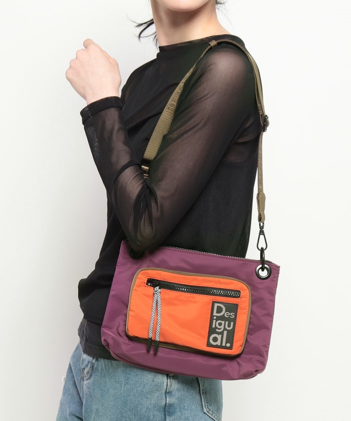 デシグアル Desigual Voyager マルチポジション マキシバック