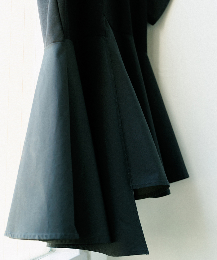 再入荷・WEB限定・洗える】フリルペプラムカットソー(506039342