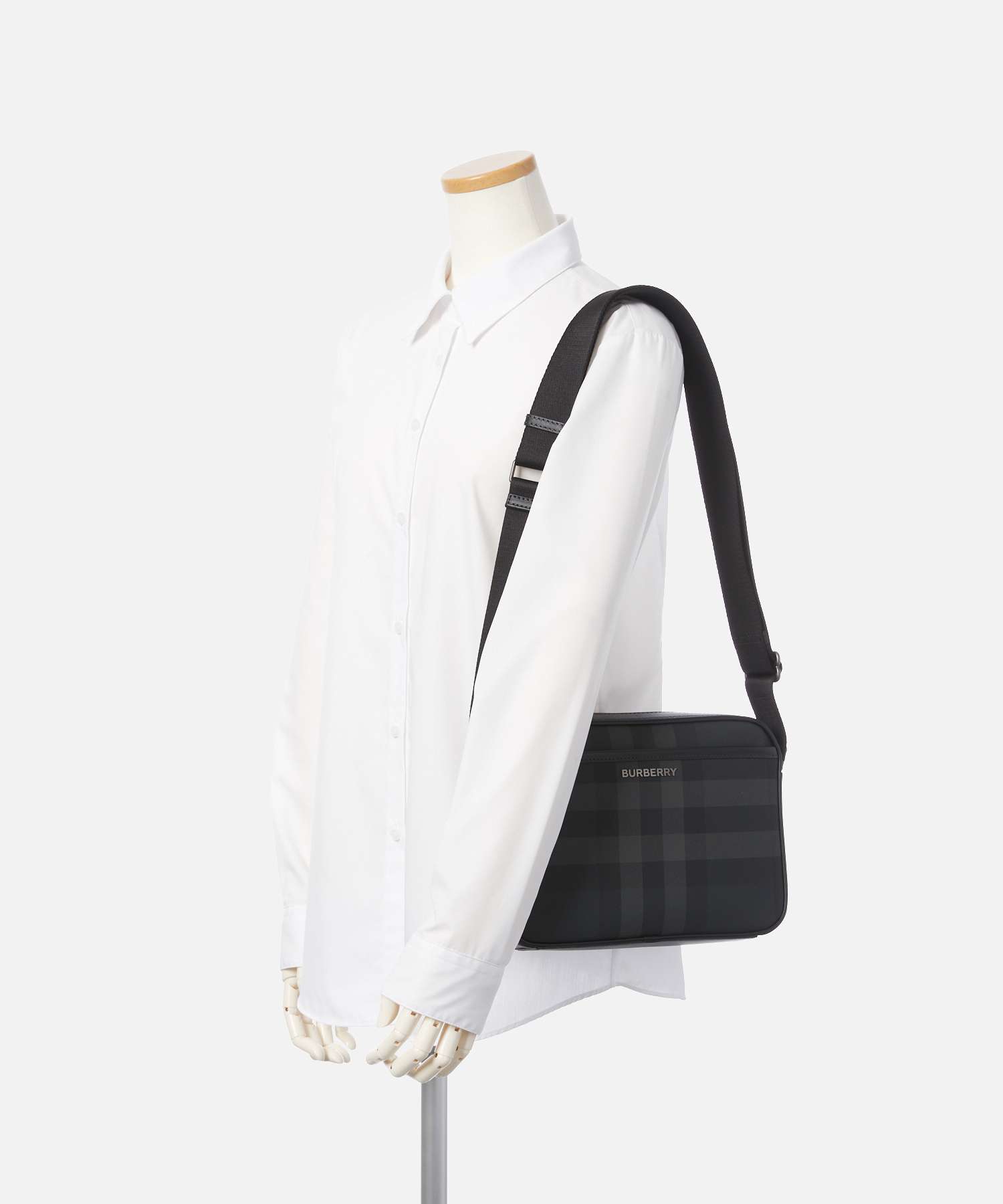 バーバリー BURBERRY 8068588 ショルダーバッグ ML MUSWELL BRT バーバリー BURBERRY 8068588 ショルダーバッグ ML MUSWELL BRT