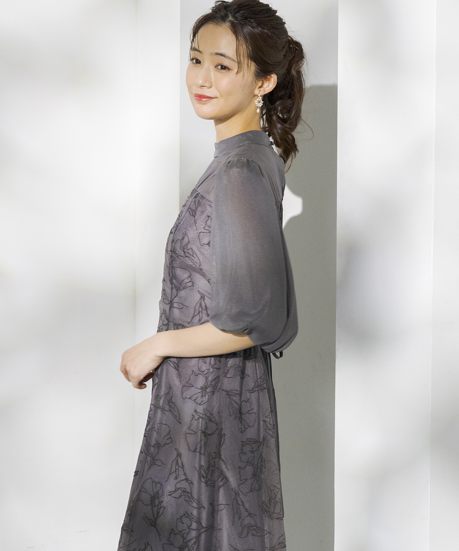 formformaオリジナル》シアーパフスリーブ 花柄刺繍ドレス/結婚 formformaオリジナル》シアーパフスリーブ 花柄刺繍ドレス/結婚