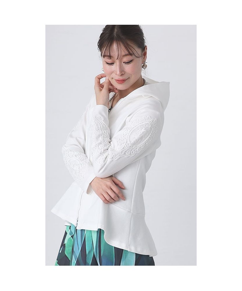 サワアラモード Sawa a la mode 大人の脱カジュアルな袖レース