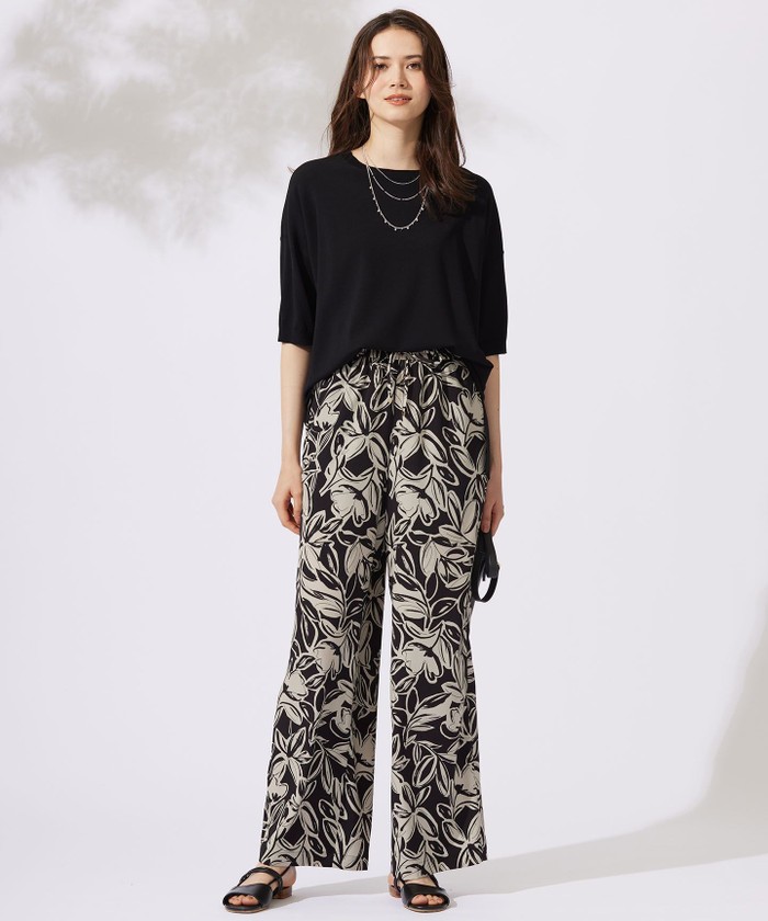 美品 自由区 SHIHO着用 24SS クレープストレッチプルオーバー ニット 接触冷感・UVカット・SHIHOさん着用・WEB限定カラーあり