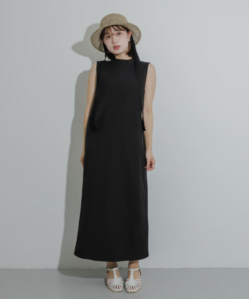 lycee トウリ　KR ARS10+ セレクトオブリージュ セール】Uiscel 4WAYストレッチノースリーブテントワンピース