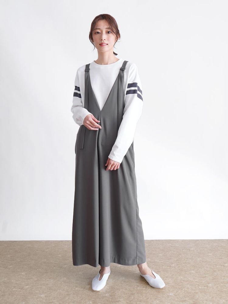 新品 ヤマダヤCLOVE Vネックサロペット モカ 定価19500Ω