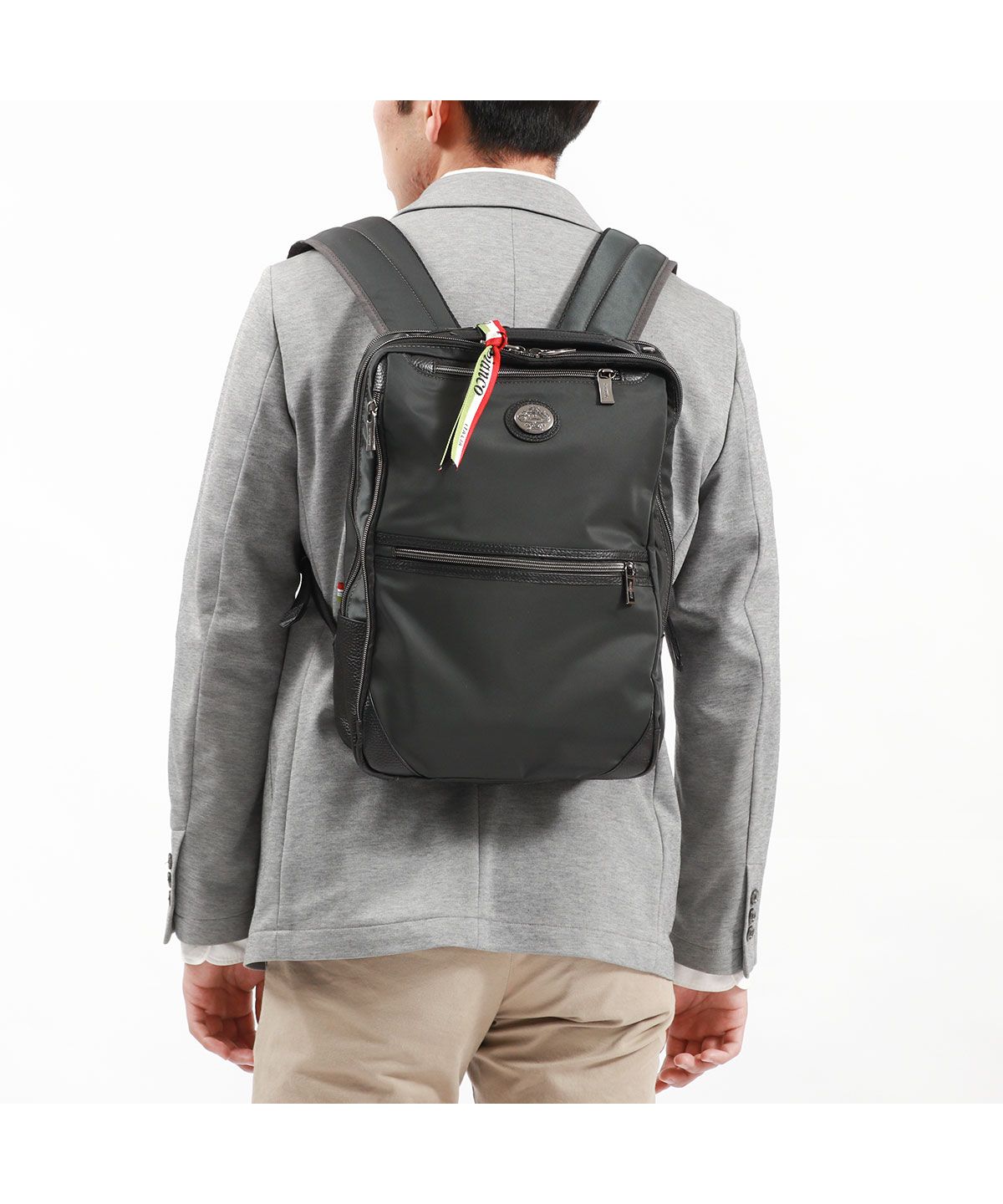 日本正規品】リュック メンズ おしゃれ ビジネスリュック 通勤 日本正規品】リュック メンズ おしゃれ ビジネスリュック 通勤