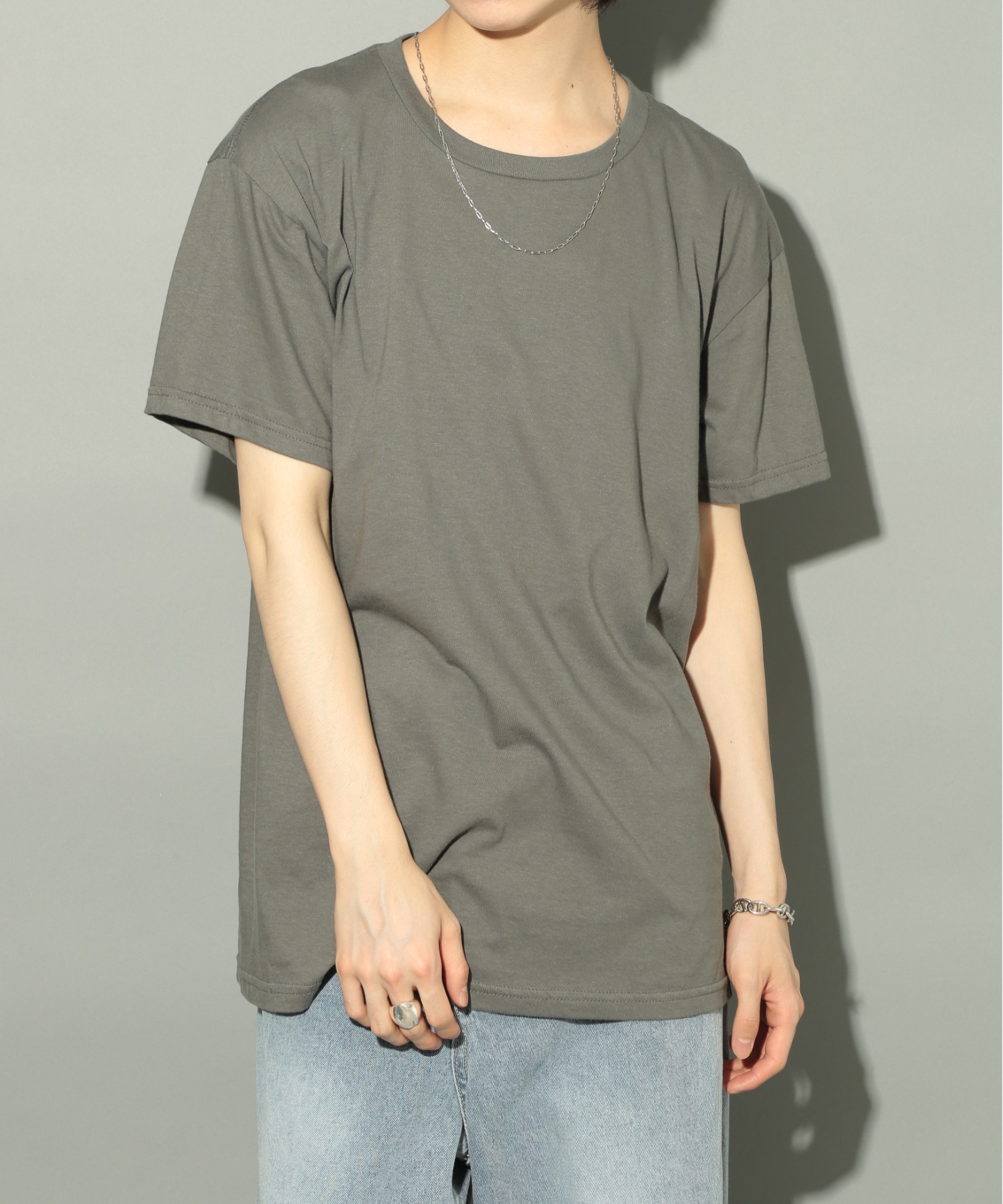 クーポン】【セール70%OFF】【GILDAN / ギルダン】4.5oz トップス Tシャツ 半袖 コットン100% 無地 クルーネック ユニセックス  五分袖 カットソー GL63000(504696455) | ギルダン(GILDAN) - d fashion