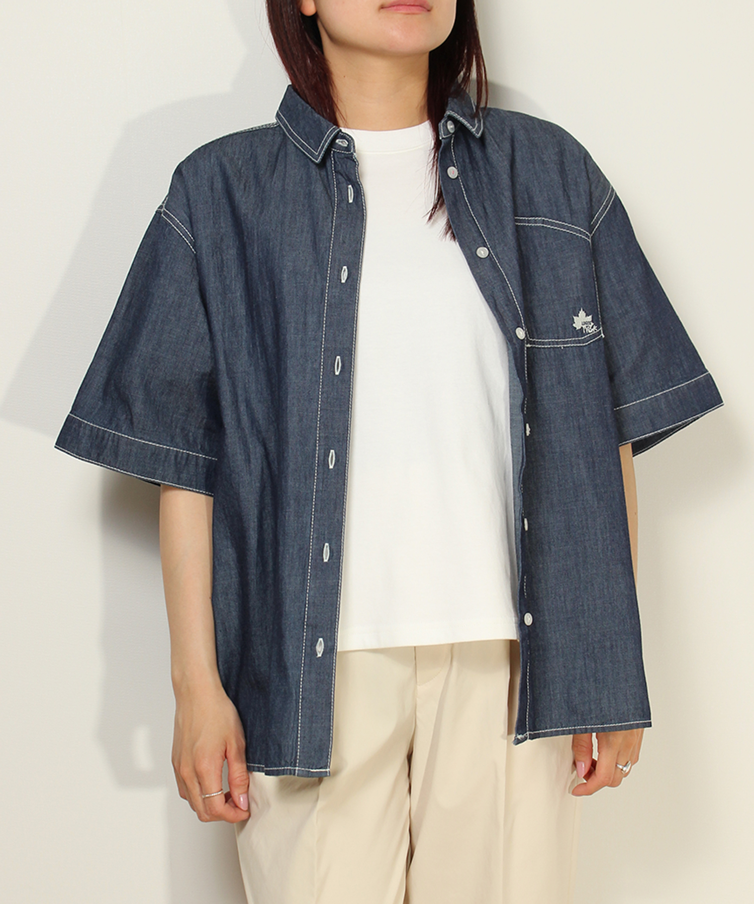 XLARGE ワンポイント刺繍ロゴ レース生地 半袖シャツ デニムに◎ NF5137EU000531_fw_thumbM.jpg