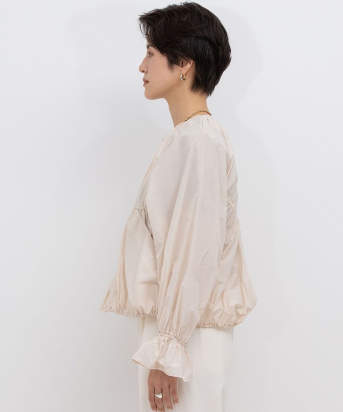 ノーリーズ シアータフタ袖口フリルブルゾン NOLLEY'S（ノーリーズ）の「シアータフタ袖口フリルブルゾン