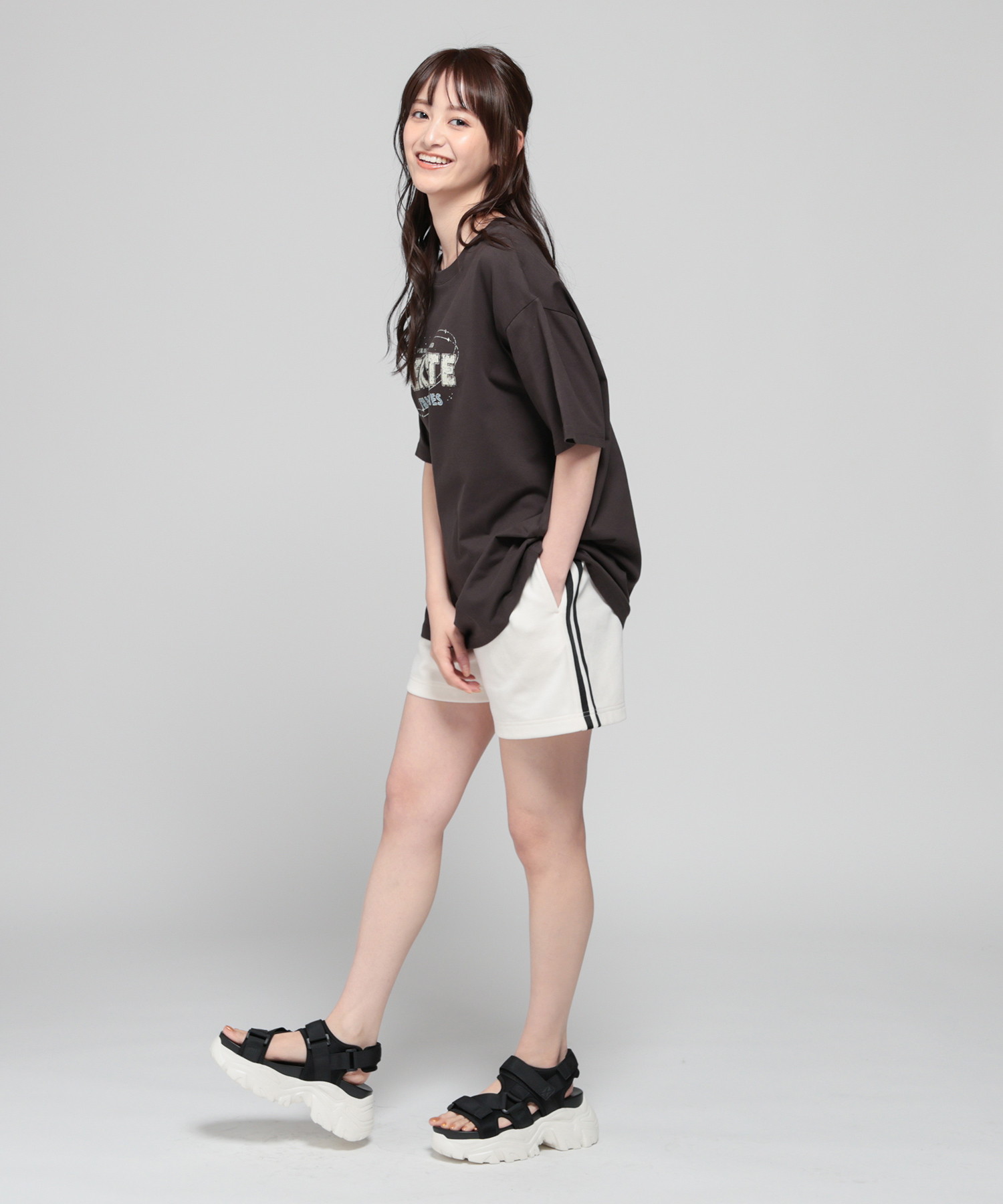 ハニーズ Honeys ライン入りショートパンツ ボトムス ショート
