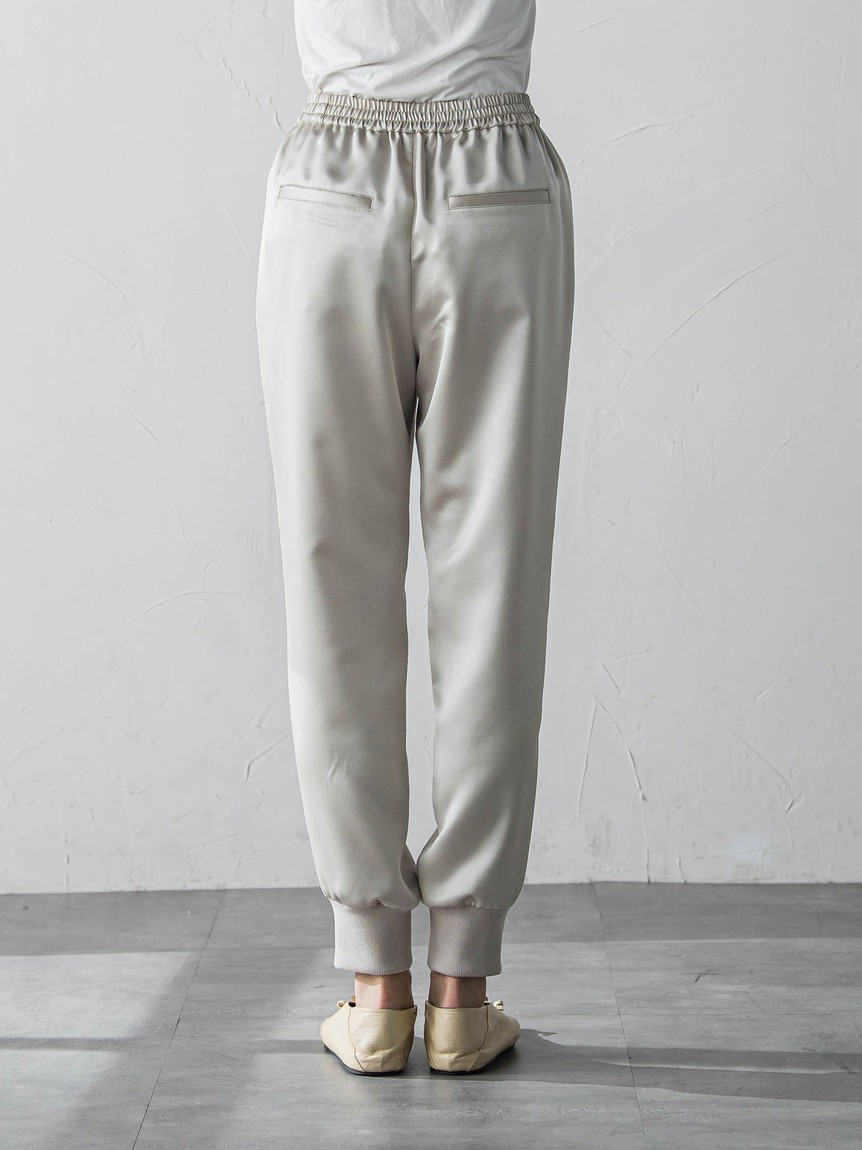 セール 50%OFF】メイソングレイ MAYSON GREY サテンジョガー