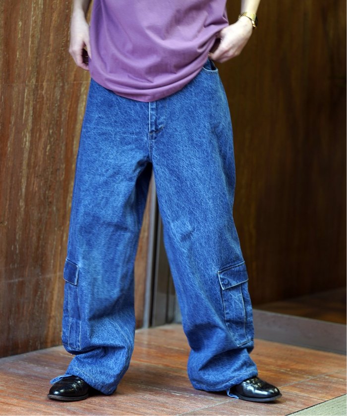 AFB / エーエフビー】SUPER BAGGY STUDDED PANTS（デニムパンツ