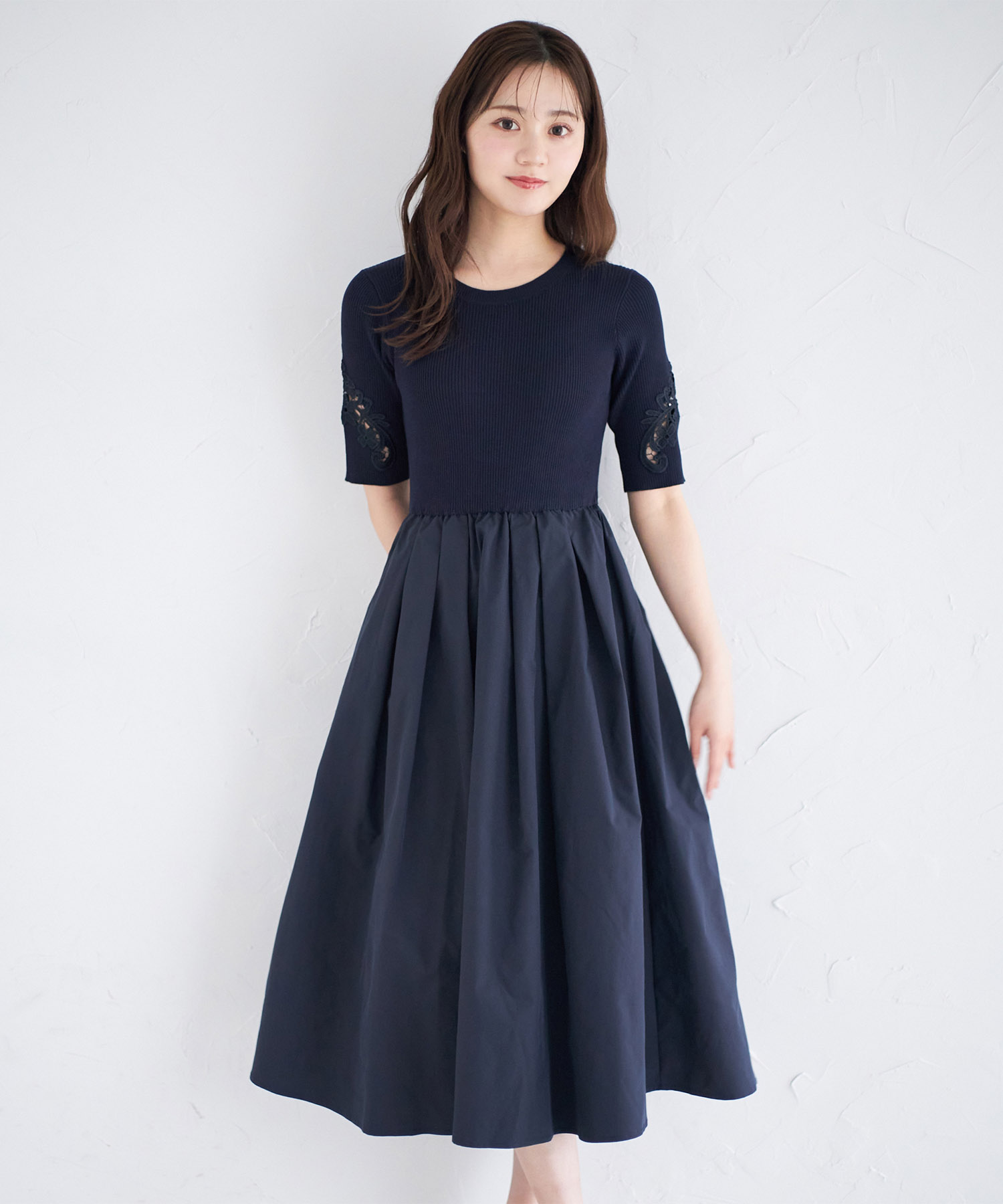 トッコクローゼット tocco closet フラワー刺繍スリーブ