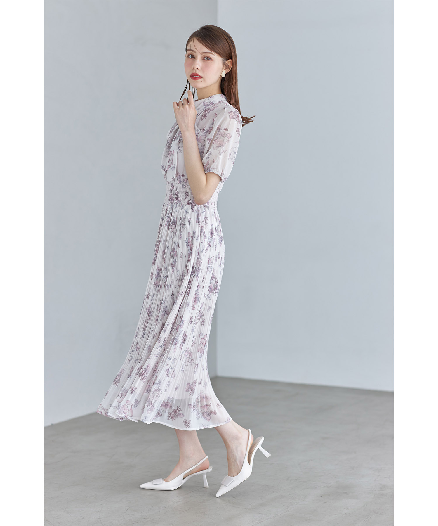２ＷＡＹボウタイリボン付きストロベリー×フラワープリントプリーツワンピース セール】トッコクローゼット tocco closet 2WAYボウタイリボン