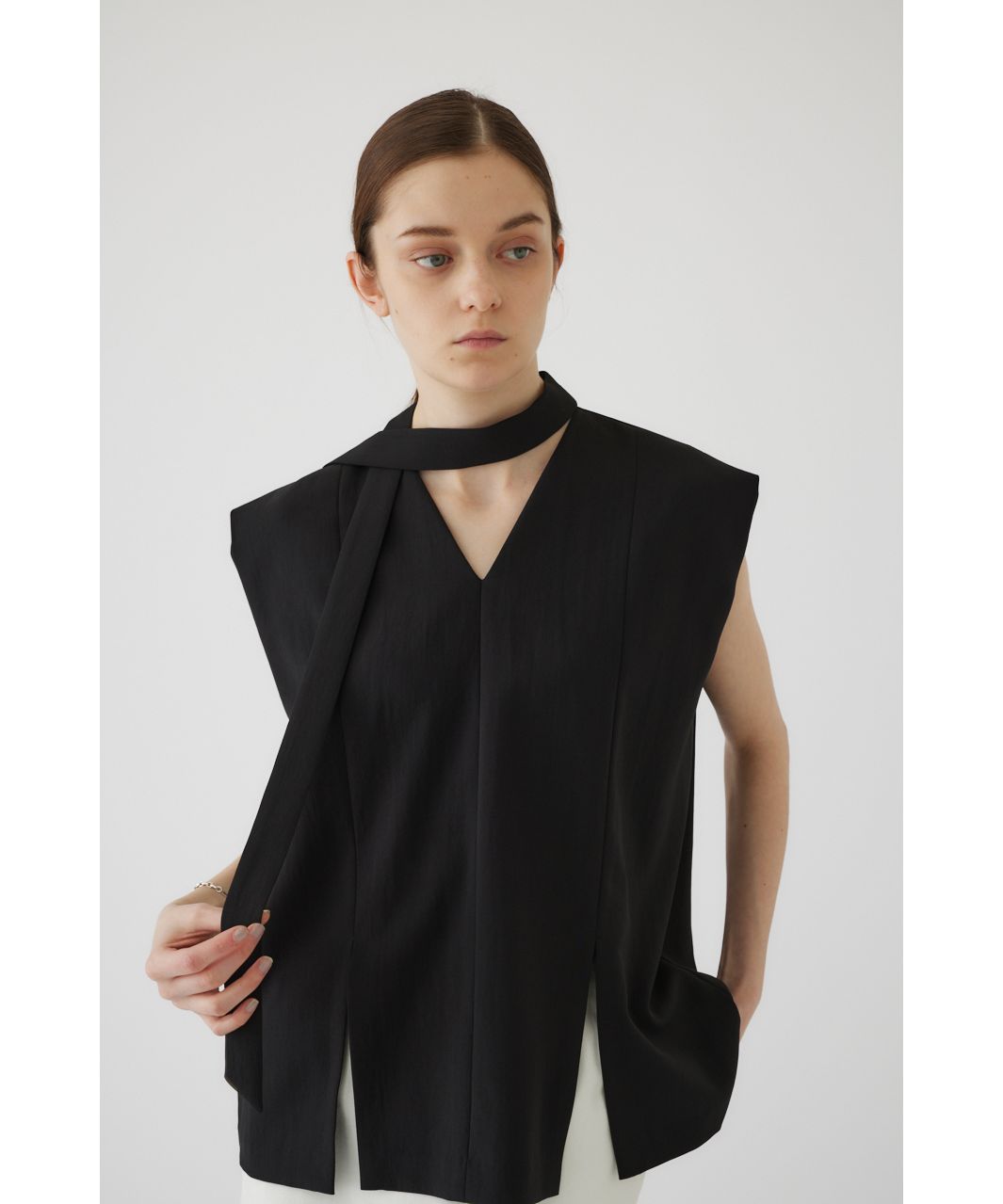 リテン　新品　Liten Sheer Sculpture Tops ブラック liten Sheer Sculpture Tops ブラック