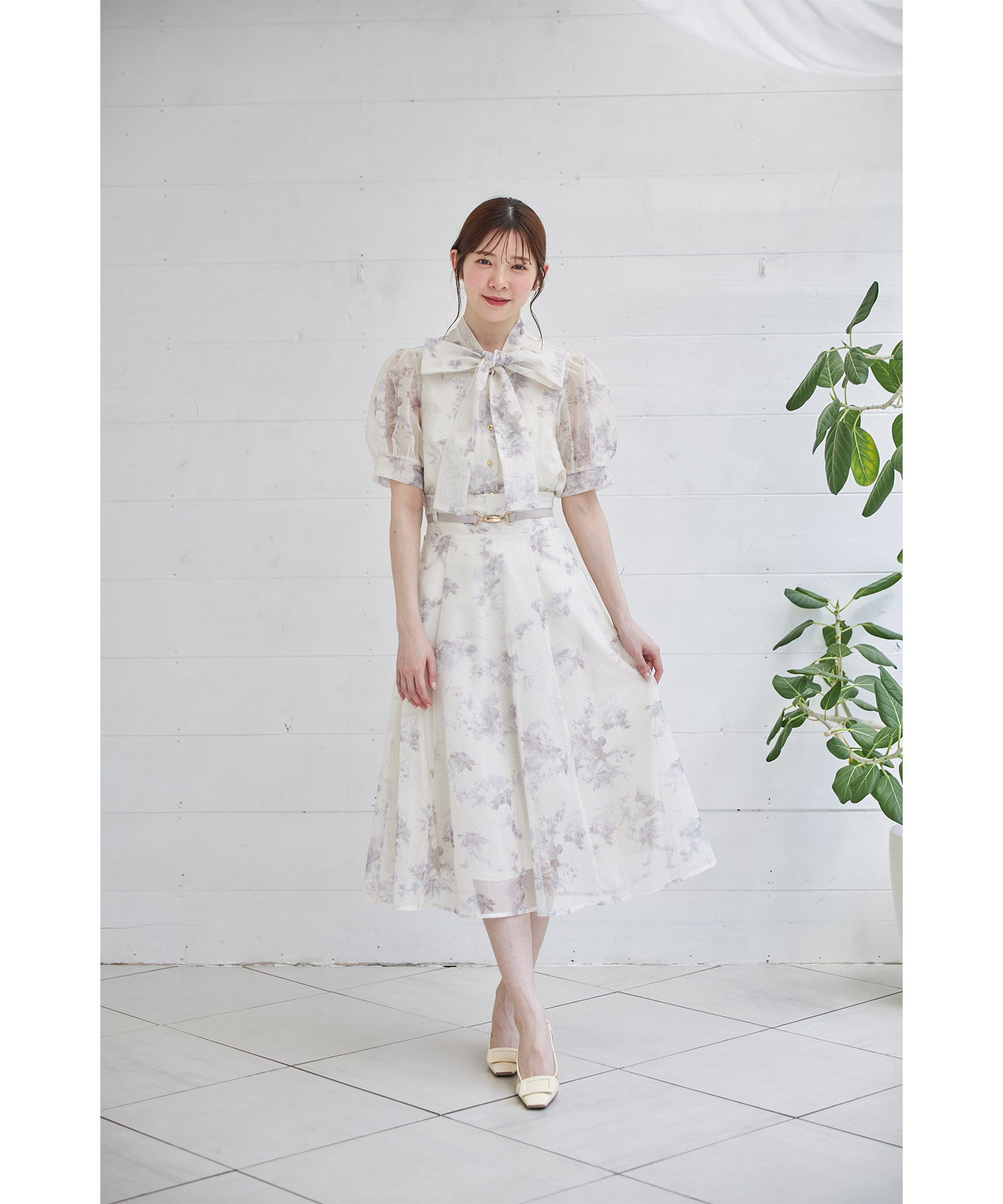 トッコクローゼット tocco closet ベルト付きフラワープリント