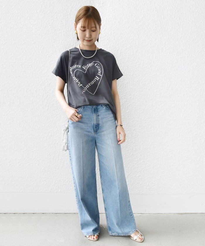 WEB限定】〈手洗い可能〉バリエーション ロゴ 刺繍 プリントTEE