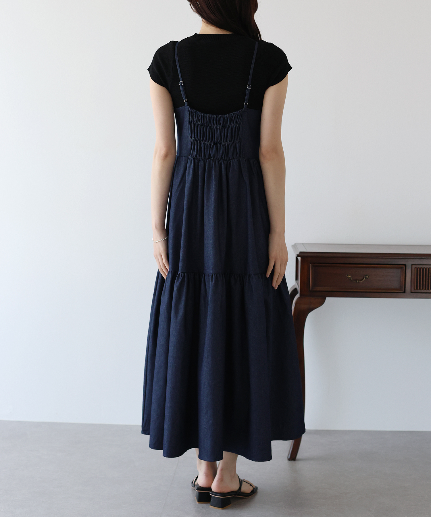 セール 53%OFF】ブルーイースト BLUEEAST パール付きデニム セール 53%OFF】ブルーイースト BLUEEAST パール付きデニム