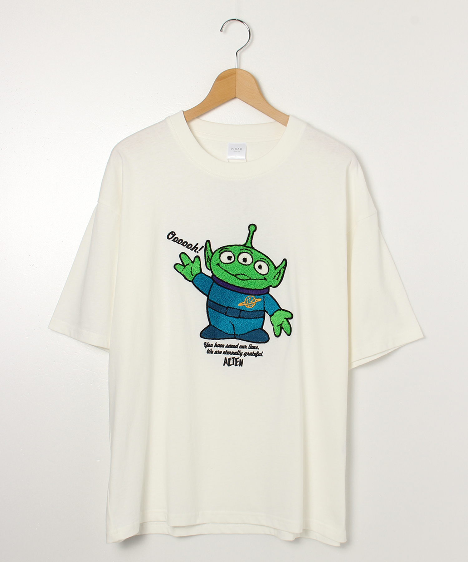 DISNEY/ディズニー】天竺サガラ刺繍半袖クルーネックTシャツ DISNEY/ディズニー】天竺サガラ刺繍半袖クルーネックTシャツ
