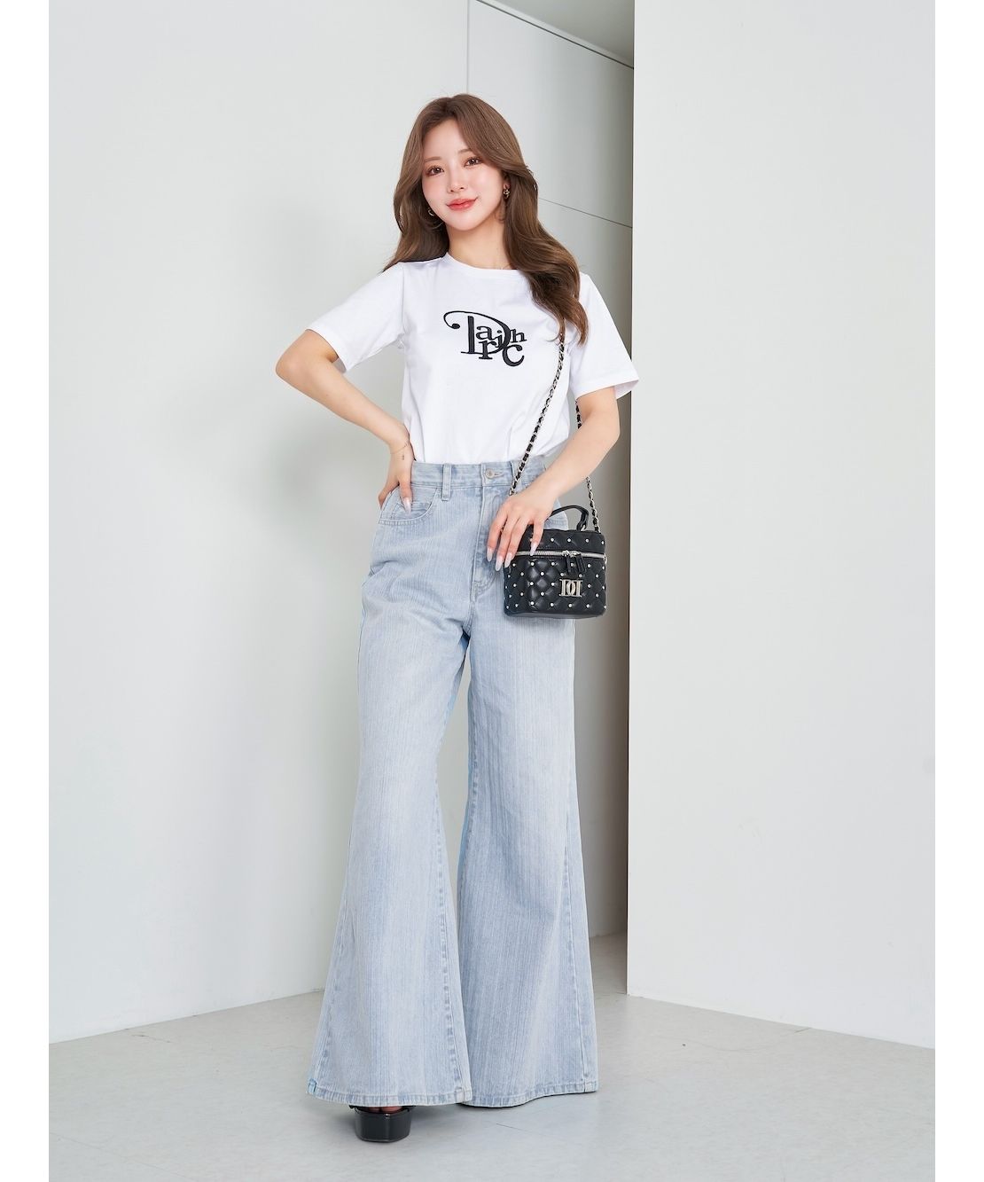 ダーリッチ Darich モノグラムTシャツ(506107731) | Darich