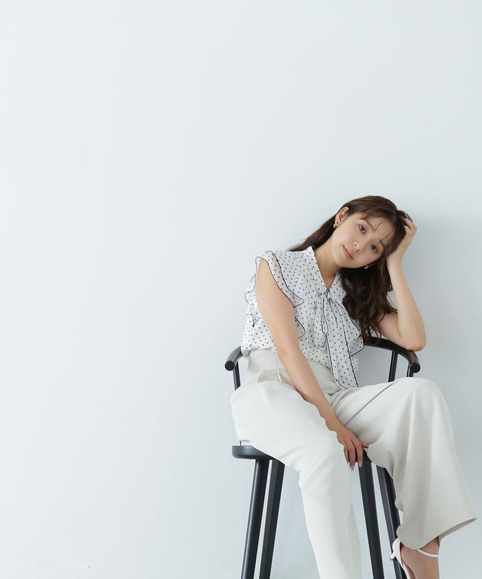 Vネックリボンタイブラウス | NATURAL BEAUTY BASIC（ナチュラル