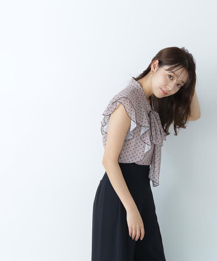 Vネックリボンタイブラウス | NATURAL BEAUTY BASIC（ナチュラル