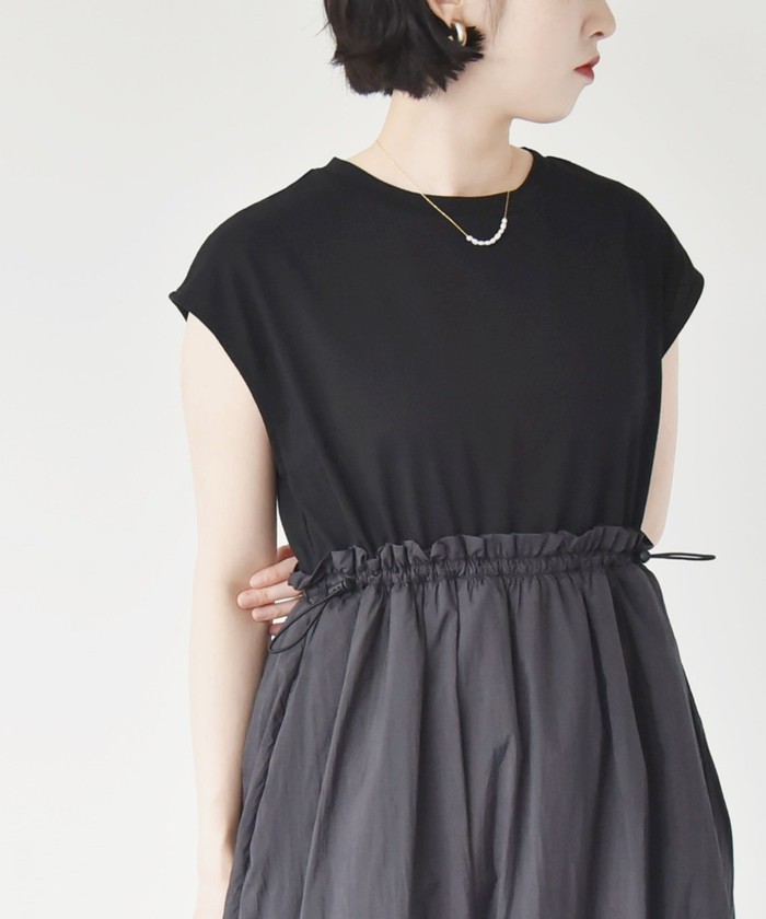 国内最安値! セール 40%OFF】quaranciel:〈手洗い可能〉カット × タフタ 服&ファッション小物